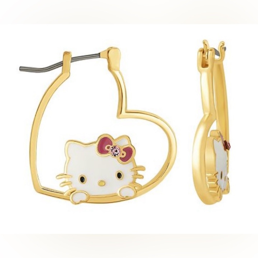 Hello Kitty And Friends 18K Gold Flash Plated Heart Pierced Earrings NEW IN BOX